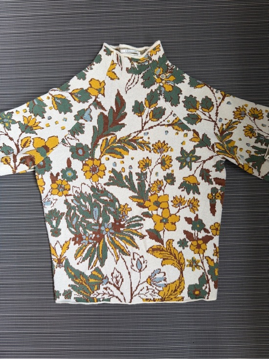 Anthropologie Sweaters - *never worn* Anthropologie sweater (size XS)